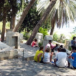 בית עלמין חצר כנרת